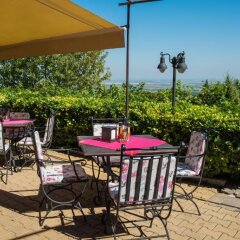Отель Chiflika Family Hotel Болгария, Асеновград - отзывы, цены и фото номеров - забронировать отель Chiflika Family Hotel онлайн пляж
