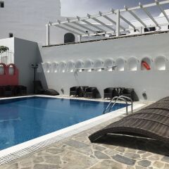 Отель Blue Sky Hotel Греция, Остров Санторини - отзывы, цены и фото номеров - забронировать отель Blue Sky Hotel онлайн бассейн