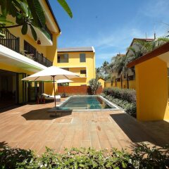 Отель Hoa Co Villas Вьетнам, Хойан - отзывы, цены и фото номеров - забронировать отель Hoa Co Villas онлайн бассейн