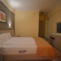 Unlu Hotel Турция, Олудениз - отзывы, цены и фото номеров - забронировать отель Unlu Hotel онлайн сейф в номере