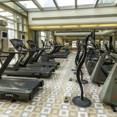 Radisson Blu Plaza Xing Guo Hotel фитнесс-зал фото 4