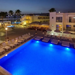 Апартаменты Melpo Antia Luxury Apartments & Suites бассейн фото 2