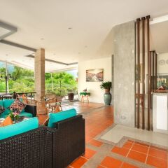Отель Apk Resort Патонг гостиничный бар