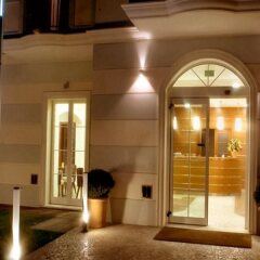Отель Accademia Италия, Римини - 1 отзыв об отеле, цены и фото номеров - забронировать отель Accademia онлайн бассейн