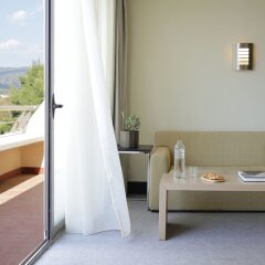 Отель Porto Carras Sithonia - All Inclusive комната для гостей фото 11
