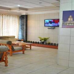 Отель Al Saleh Hotel Иордания, Амман - отзывы, цены и фото номеров - забронировать отель Al Saleh Hotel онлайн интерьер отеля фото 3