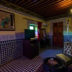Отель Riad Ibn Khaldoun Марокко, Фес - отзывы, цены и фото номеров - забронировать отель Riad Ibn Khaldoun онлайн удобства в номере