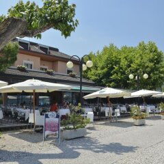 Отель Bellerive Ristorante Albergo Манерба-дель-Гарда городской автобус