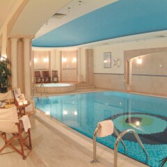 Lares Park Hotel бассейн