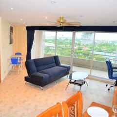 Отель 1 bed at Angket Hip Residence Паттайя комната для гостей