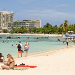 Отель SandCastles Deluxe Beach Resort пляж фото 2