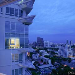 Отель Dusit Suites Hotel Ratchadamri, Bangkok Таиланд, Бангкок - 1 отзыв об отеле, цены и фото номеров - забронировать отель Dusit Suites Hotel Ratchadamri, Bangkok онлайн комната для гостей