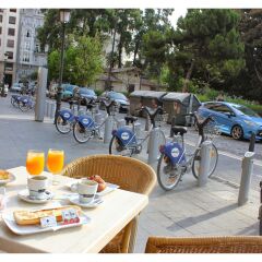 Отель B&B Hi Valencia Boutique питание