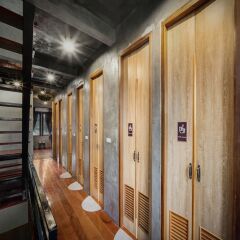 Am Bed Hostel - Adults Only интерьер отеля фото 2