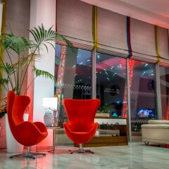 Nicholas Color Hotel интерьер отеля
