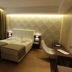Отель Mokinba Hotels Baviera комната для гостей фото 12