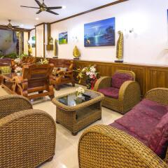 Отель Azure Phuket гостиничный бар