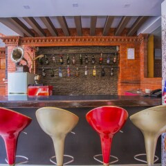 Отель OYO 235 Hotel Goodwill Непал, Лалитпур - отзывы, цены и фото номеров - забронировать отель OYO 235 Hotel Goodwill онлайн гостиничный бар