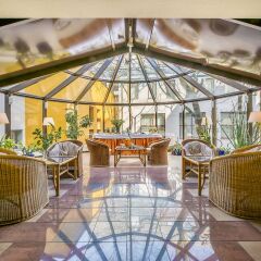 Отель Grata by Centrum Hotels Вильнюс интерьер отеля