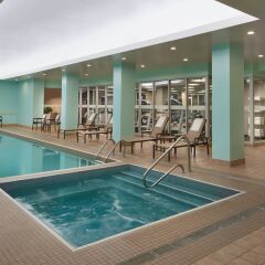 Отель Courtyard by Marriott Downtown Toronto Канада, Торонто - отзывы, цены и фото номеров - забронировать отель Courtyard by Marriott Downtown Toronto онлайн бассейн фото 2