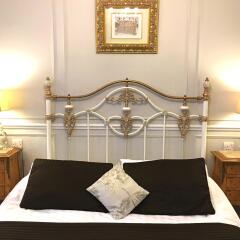 Отель Alamo Guest House Глазго комната для гостей