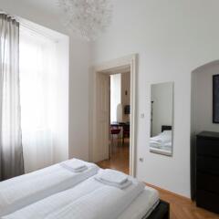 Отель Heart of Vienna Apartments Австрия, Вена - отзывы, цены и фото номеров - забронировать отель Heart of Vienna Apartments онлайн комната для гостей