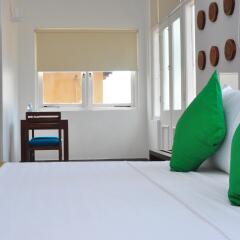 Отель Comfort@15 Hotel Colombo Шри-Ланка, Коломбо - 1 отзыв об отеле, цены и фото номеров - забронировать отель Comfort@15 Hotel Colombo онлайн комната для гостей фото 3