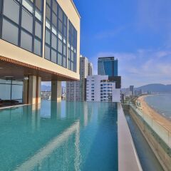 Balcona Hotel Da Nang бассейн фото 2