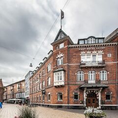 First Hotel Grand Оденсе приотельная территория