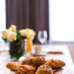 Отель Urban Suites Brussels Royal Бельгия, Брюссель - отзывы, цены и фото номеров - забронировать отель Urban Suites Brussels Royal онлайн питание