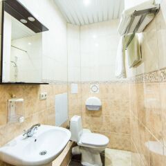 Гостиница 6th Line hotel в Санкт-Петербурге отзывы, цены и фото номеров - забронировать гостиницу 6th Line hotel онлайн Санкт-Петербург ванная
