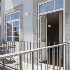 Отель Liiiving In Porto - Central Secret Balcony Порту балкон