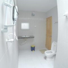 Relax Lodge in Thoddoo Atoll, Maldives from 409$, photos, reviews - zenhotels.com bathroom photo 3