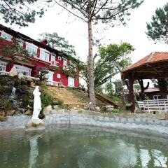 Отель Adamas Villa Dalat Далат бассейн