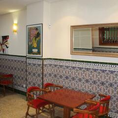 Отель Hostal Restaurante Carabanchel питание фото 3