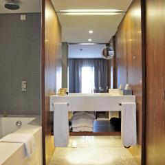 Altis Prime Hotel ванная