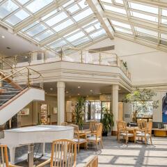 Metropole Swiss Quality Interlaken Hotel интерьер отеля