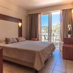 Messonghi Beach Hotel Сивота комната для гостей