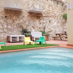 Отель Ten To Go Hostel Испания, Барселона - отзывы, цены и фото номеров - забронировать отель Ten To Go Hostel онлайн бассейн