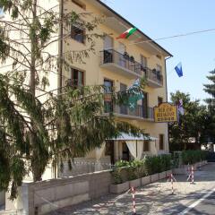 Отель Bed & Breakfast La Pace Ареццо спортивное сооружение