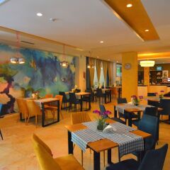 Отель Sandy Beach Resort Албания, Голем - отзывы, цены и фото номеров - забронировать отель Sandy Beach Resort онлайн питание