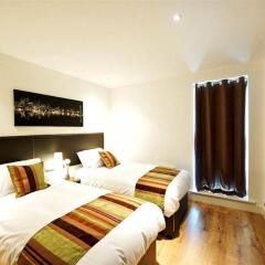 Отель Living By Bridgestreet Manchester City Centre комната для гостей