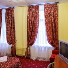Гостиница Мини-Отель Альтбург на Греческом в Санкт-Петербурге - забронировать гостиницу Мини-Отель Альтбург на Греческом, цены и фото номеров Санкт-Петербург комната для гостей фото 4