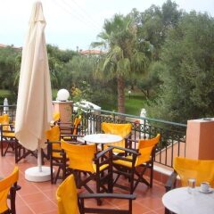 Отель Aloni Hotel Греция, Пефкохори - отзывы, цены и фото номеров - забронировать отель Aloni Hotel онлайн питание