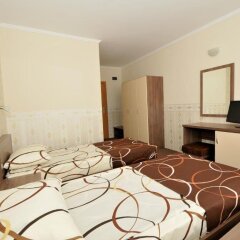 Отель Radina Family Hotel Болгария, Равда - отзывы, цены и фото номеров - забронировать отель Radina Family Hotel онлайн комната для гостей фото 4