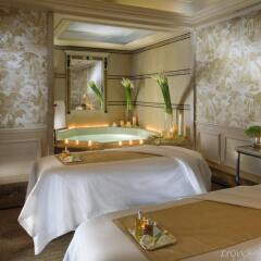 Отель Four Seasons George V Париж спа