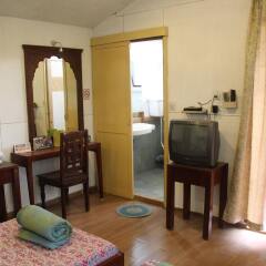 Отель Jaipur Inn удобства в номере