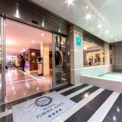 Hotel Torre Azul & Spa - Adults Only бассейн