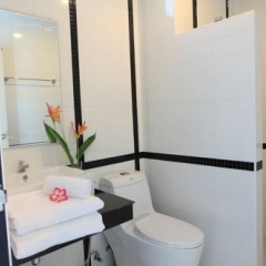 Отель Little Hill Phuket Resort ванная фото 2