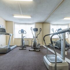 Отель Coast Vancouver Airport фитнесс-зал фото 4